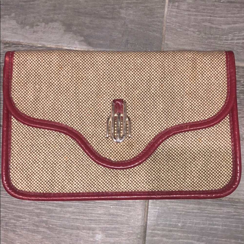Italian Leather Clutch-Vintage-EXCELLENT condition